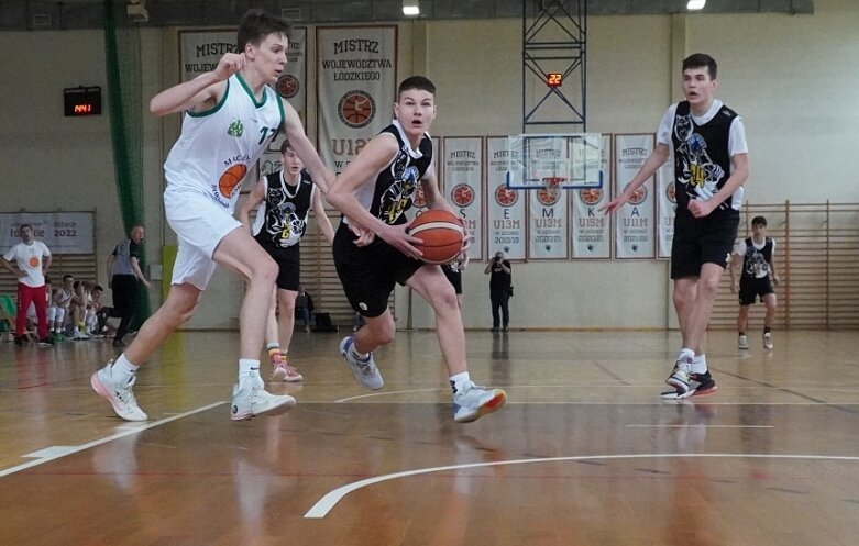  Kadeci MKS Ósemka w finale Mistrzostw Polski w Koszykówce U15! 