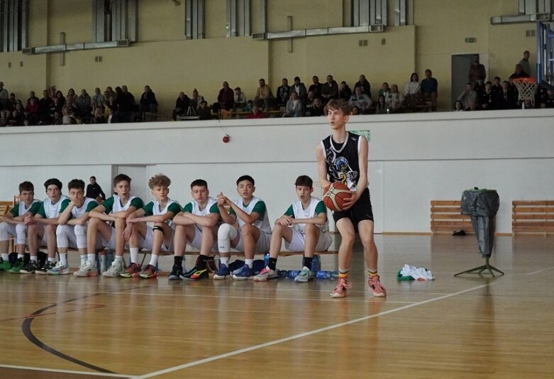  Kadeci MKS Ósemka w finale Mistrzostw Polski w Koszykówce U15! 