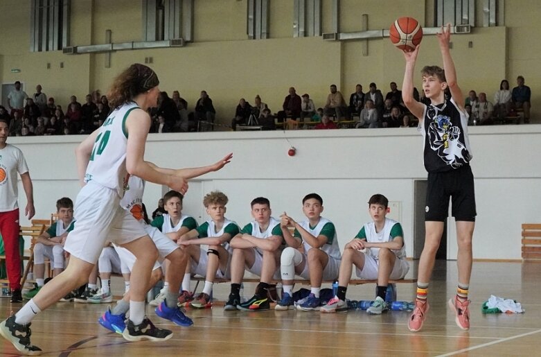  Kadeci MKS Ósemka w finale Mistrzostw Polski w Koszykówce U15! 