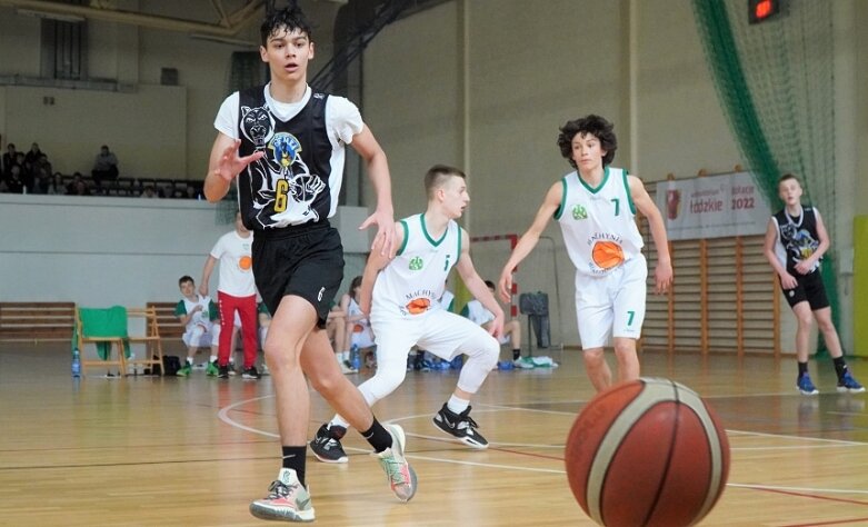  Kadeci MKS Ósemka w finale Mistrzostw Polski w Koszykówce U15! 