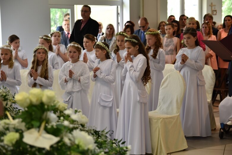  Komunia w Parafii Niepokalanego Serca Najświętszej Maryi Panny 