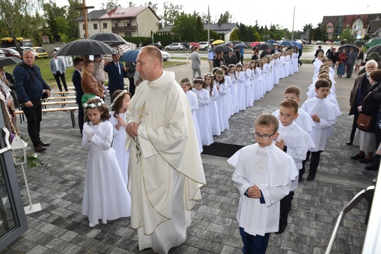  Komunia w parafii Niepokalanego Serca Najświętszej Maryi Panny 