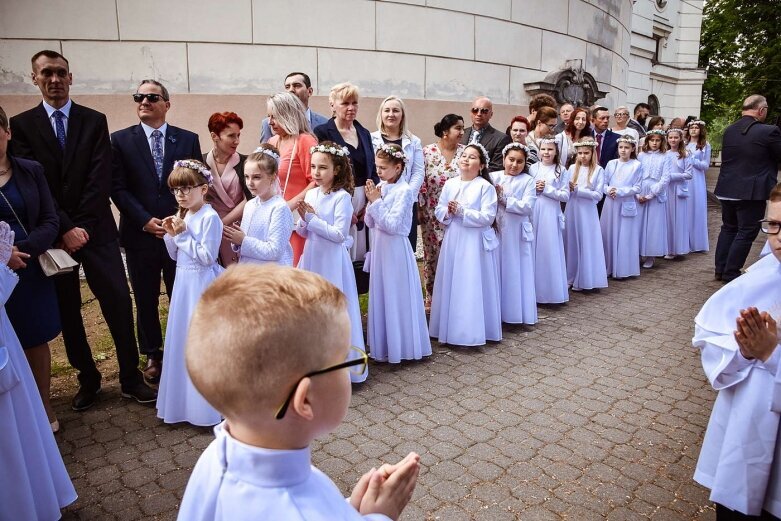  Komunie 2019 w Skierniewicach: kościół św. Jakuba 