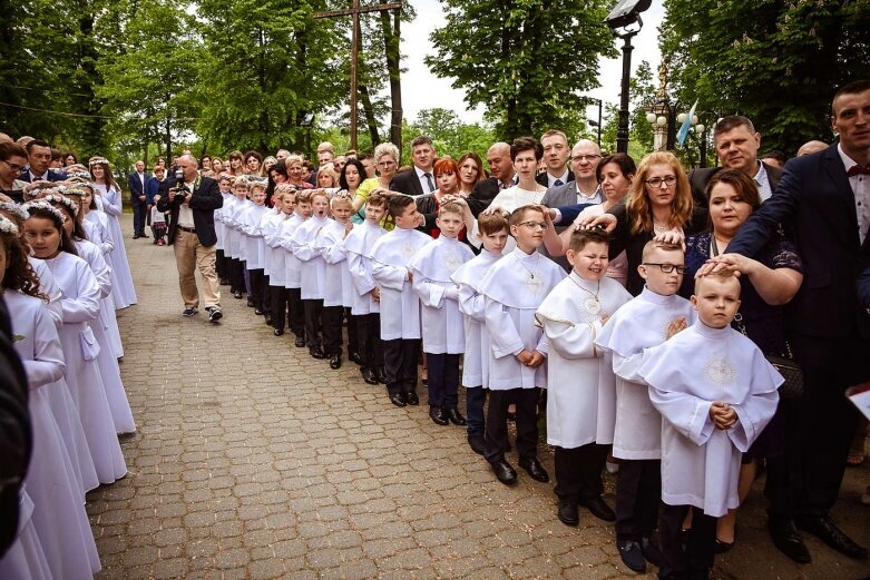  Komunie 2019 w Skierniewicach: kościół św. Jakuba 