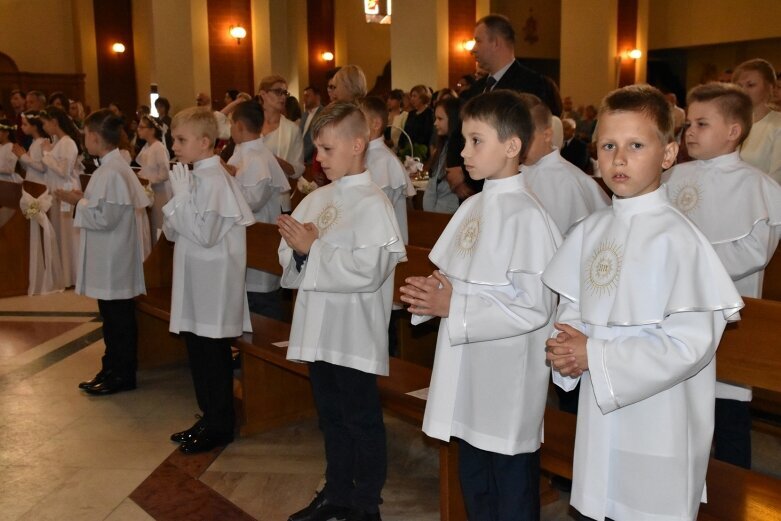  Komunie 2019 w Skierniewicach: Parafia Najświętszego Serca Pana Jezusa 