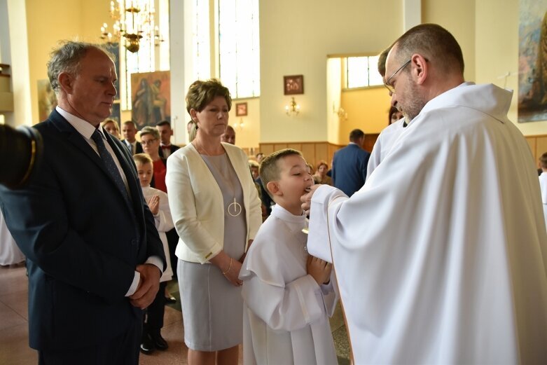  Komunie 2019 w Skierniewicach: Parafia św. Józefa na Rawce 