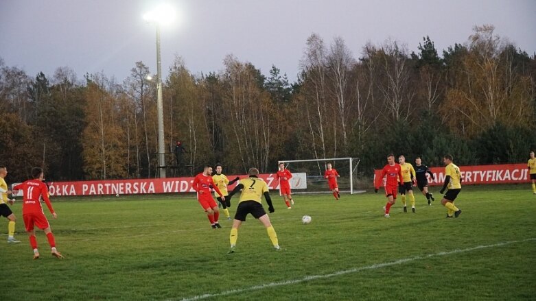  Koniec rundy jesiennej w Klasie Okręgowej 