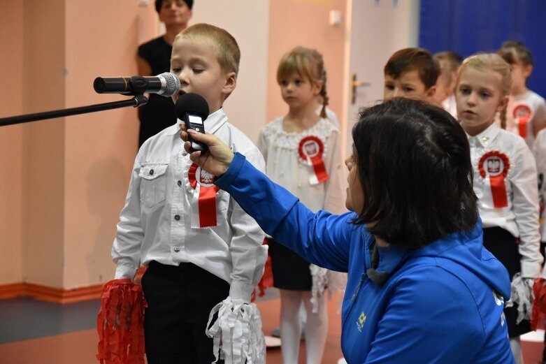  Kropelki i Biedronki mówiły o niepodległości 