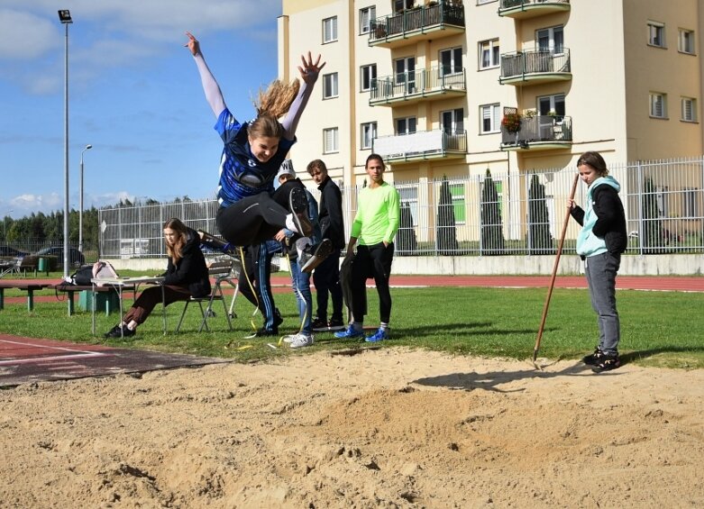  Lekkoatletyczna Licealiada na stadionie przy ulicy Tetmajera 