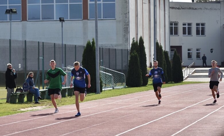  Lekkoatletyczna Licealiada na stadionie przy ulicy Tetmajera 