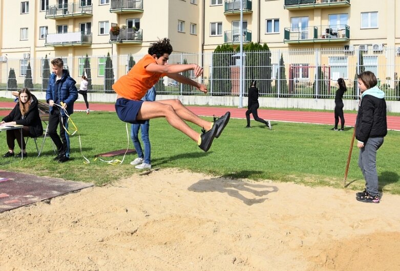  Lekkoatletyczna Licealiada na stadionie przy ulicy Tetmajera 