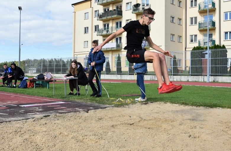  Lekkoatletyczna Licealiada na stadionie przy ulicy Tetmajera 