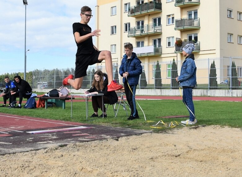  Lekkoatletyczna Licealiada na stadionie przy ulicy Tetmajera 