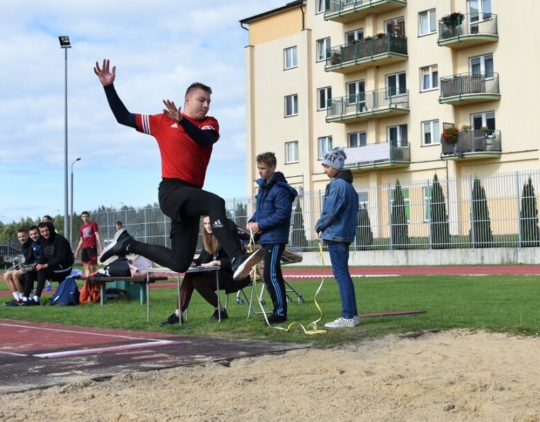  Lekkoatletyczna Licealiada na stadionie przy ulicy Tetmajera 