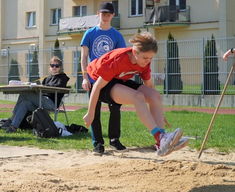  Lekkoatletyczna wiosna na stadionie przy ulicy Tetmajera 