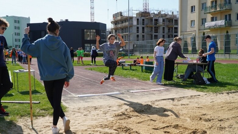  Lekkoatletyczna wiosna na stadionie przy ulicy Tetmajera 