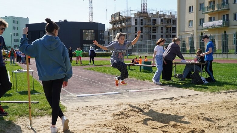  Lekkoatletyczna wiosna na stadionie przy ulicy Tetmajera 