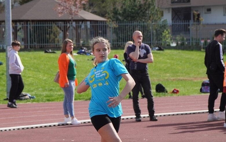  Lekkoatletyczna wiosna na stadionie przy ulicy Tetmajera 