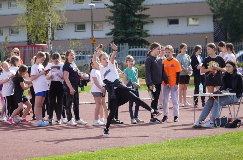  Lekkoatletyczna wiosna na stadionie przy ulicy Tetmajera 