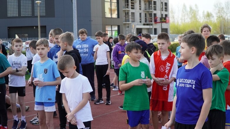  Lekkoatletyczna wiosna na stadionie przy ulicy Tetmajera 