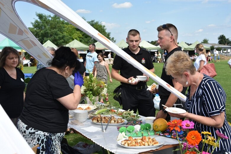  Letni piknik w Miedniewicach [ZDJĘCIA] 