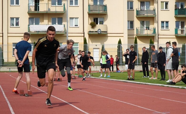  Licealiada w drużynowej lekkiej atletyce 