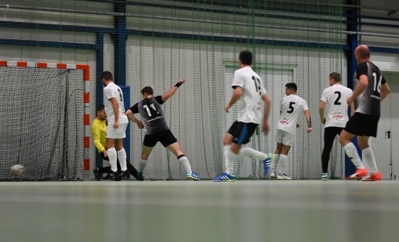  Lider potwierdził siłę w I lidze futsalu 