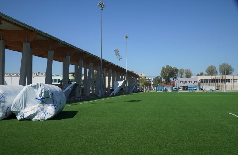  Listopadowy termin oddania nowego stadionu miejskiego niezagrożony 