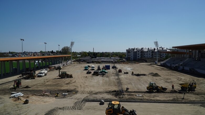  Listopadowy termin oddania nowego stadionu miejskiego niezagrożony 