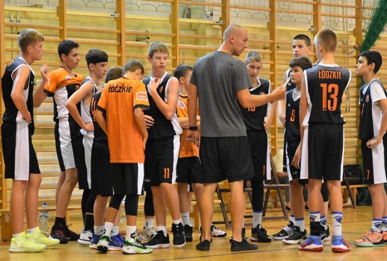  Łódzkie triumfuje w Basket Kids Cup 2021 