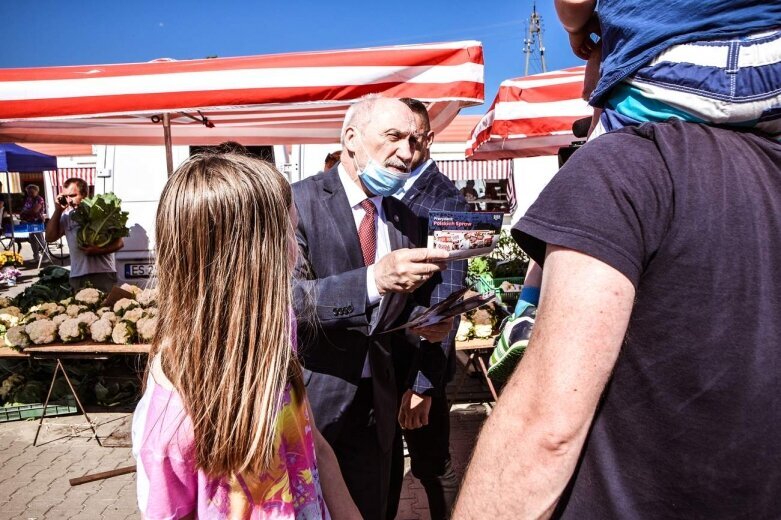  Macierewicz agitował w Skierniewicach 