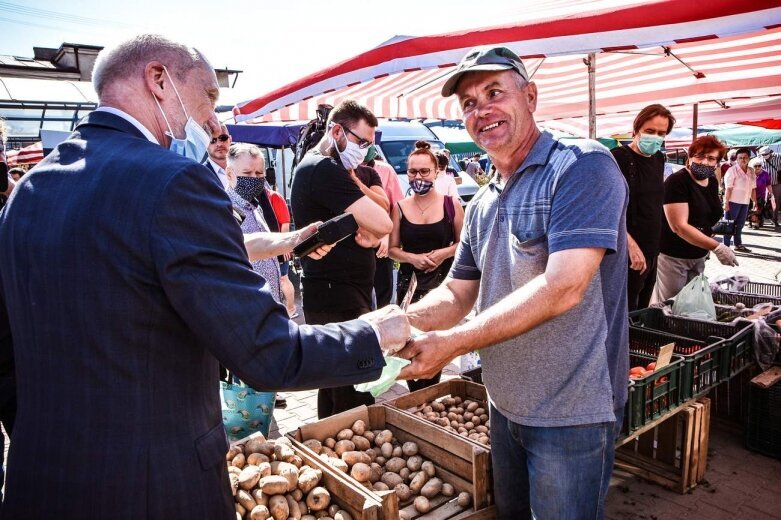  Macierewicz agitował w Skierniewicach 