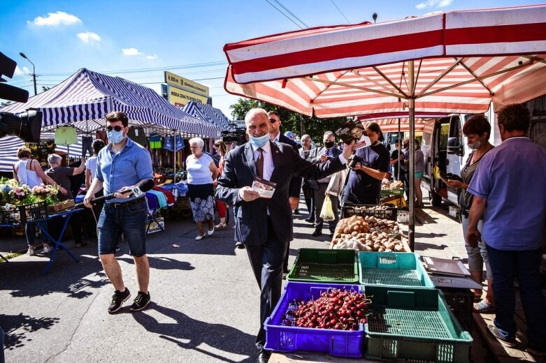  Macierewicz agitował w Skierniewicach 