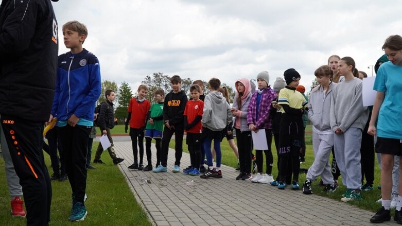  Maków gospodarzem skierniewickiego, lekkoatletycznego festiwalu sztafet 