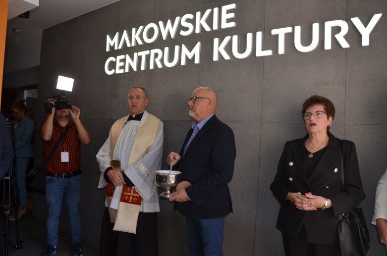  Makowskie Centrum Kultury owtarte 