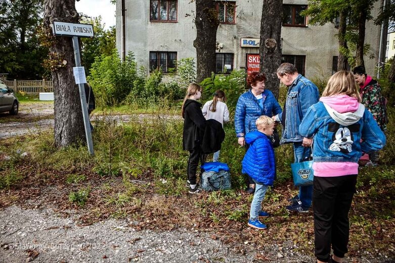  Małą kolejką do Białej Rawskiej [ZDJĘCIA] 