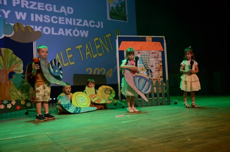  Mały - ale talent: Dziecięce talenty aktorskie błyszczały na scenie kinoteatru Polonez w Skierniewicach  