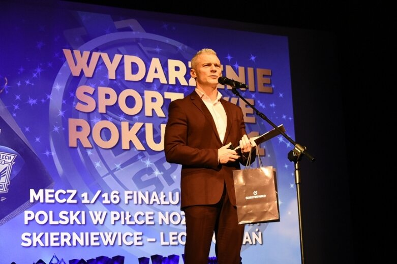  Marek Kujawski sportowcem, Jolanta Barska trenerką 2021 roku 