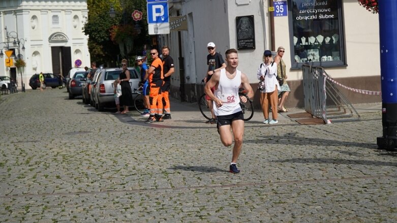  Michał Łobacz najszybszy w skierniewickiej Dziesiątce 