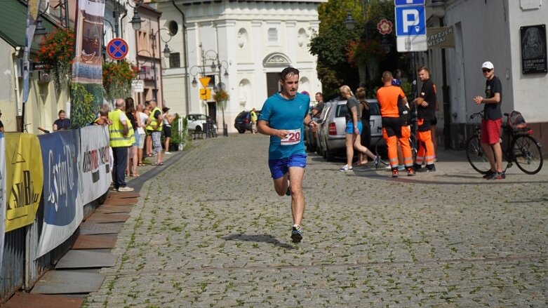  Michał Łobacz najszybszy w skierniewickiej Dziesiątce 