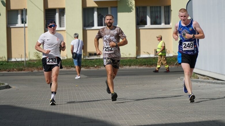  Michał Łobacz najszybszym biegaczem Dziesiątki im. Edmunda Jaworskiego 