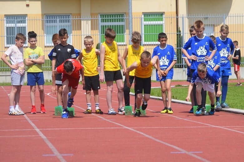  Międzyszkolna lekka atletyka 