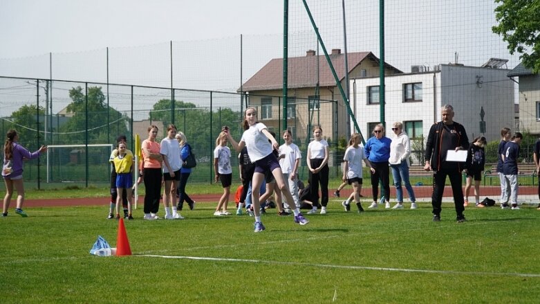  Międzyszkolna rywalizacja lekkoatletyczna w dwóch lokalizacjach 