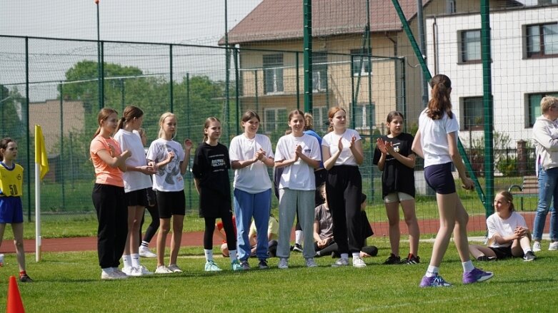  Międzyszkolna rywalizacja lekkoatletyczna w dwóch lokalizacjach 