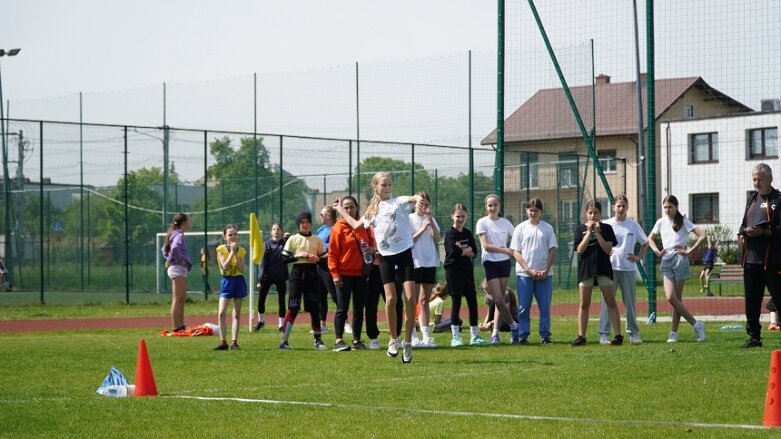  Międzyszkolna rywalizacja lekkoatletyczna w dwóch lokalizacjach 