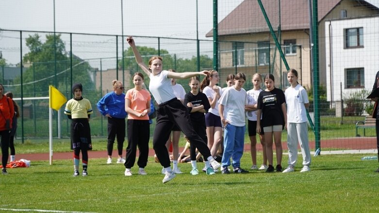  Międzyszkolna rywalizacja lekkoatletyczna w dwóch lokalizacjach 