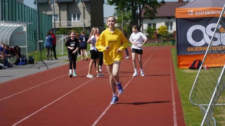  Międzyszkolna rywalizacja lekkoatletyczna w dwóch lokalizacjach 