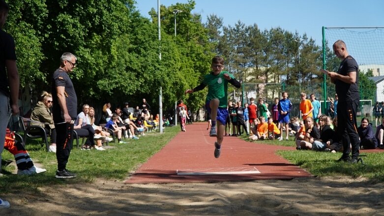  Międzyszkolna rywalizacja lekkoatletyczna w dwóch lokalizacjach 