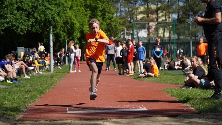  Międzyszkolna rywalizacja lekkoatletyczna w dwóch lokalizacjach 