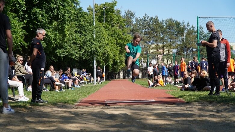  Międzyszkolna rywalizacja lekkoatletyczna w dwóch lokalizacjach 